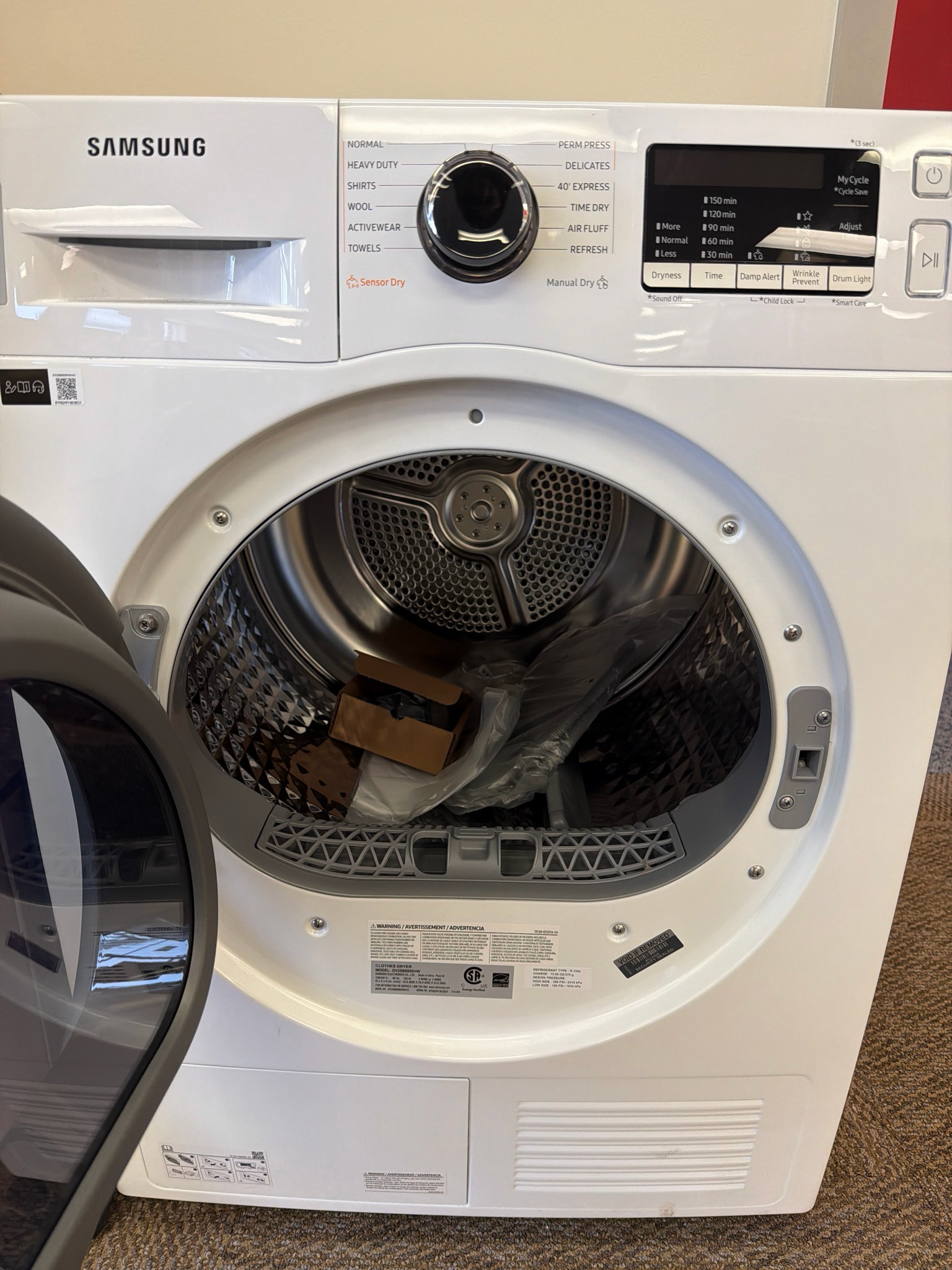 Open Box - Scratch & Dent Samsung 24