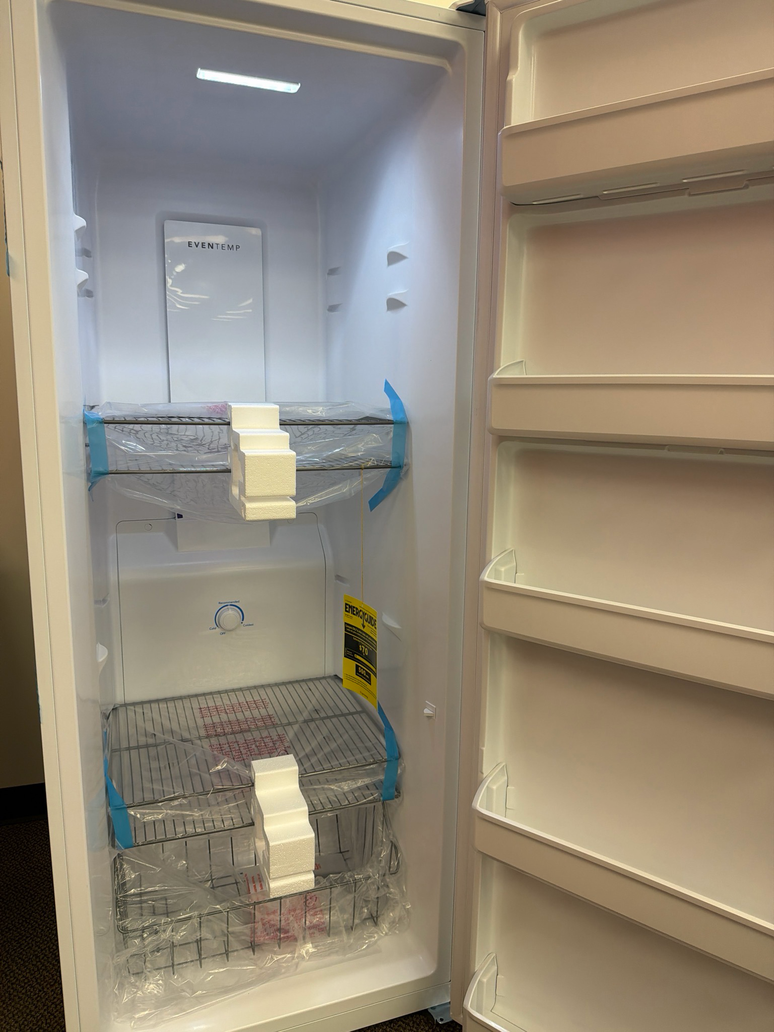 Open Box - Scratch & Dent Frigidaire Upright Freezer 18 cu.ft FFFU18F2VW