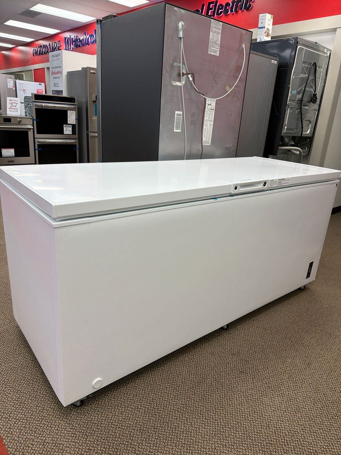 Open Box Frigidaire Garage Ready Chest Freezer FFLC2042AW Open Box Frigidaire Garage Ready Chest Freezer FFLC2042AW