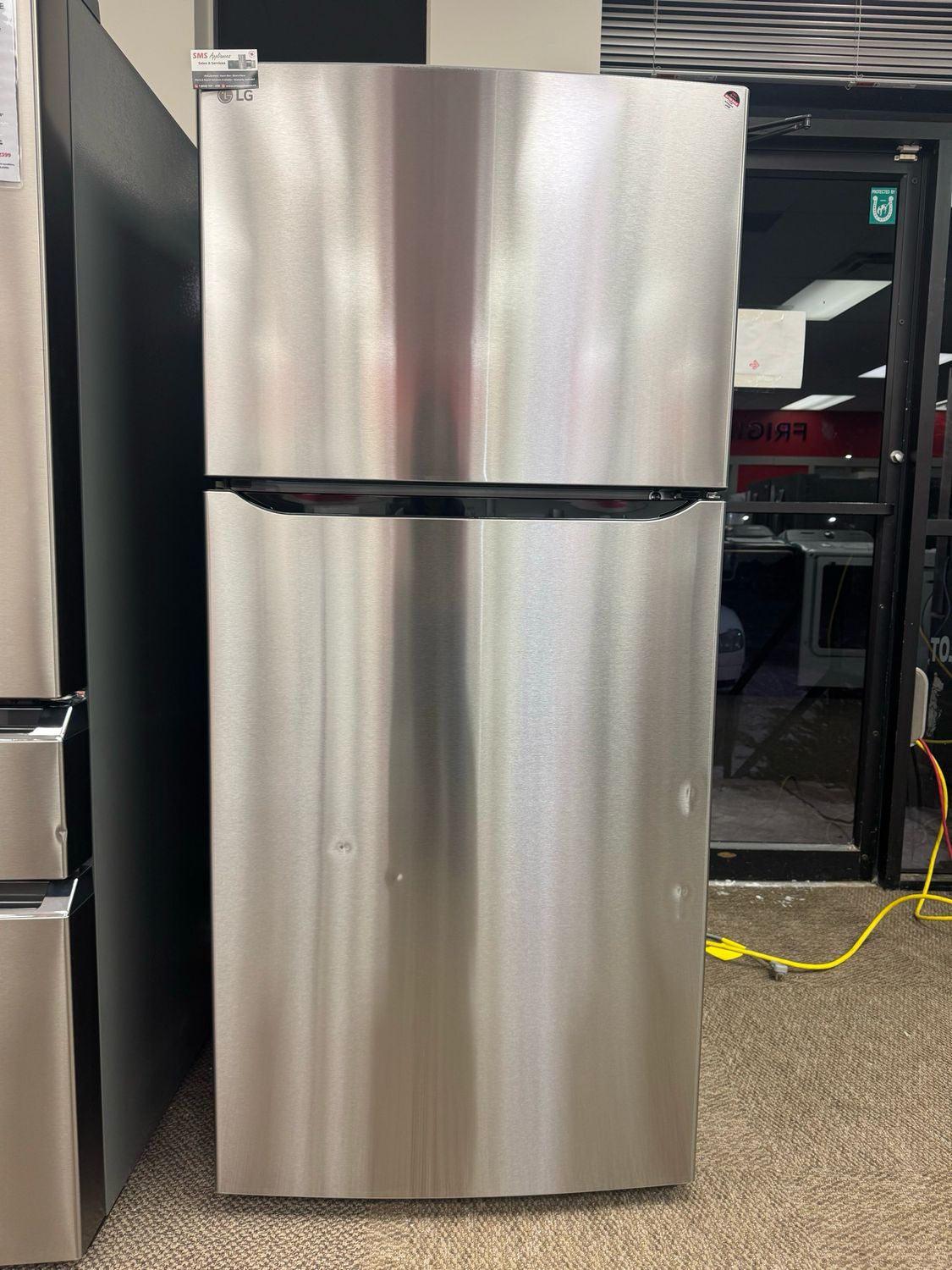 Open Box - Scratch & Dent LG 30” Top Mount Fridge LYCS20020S