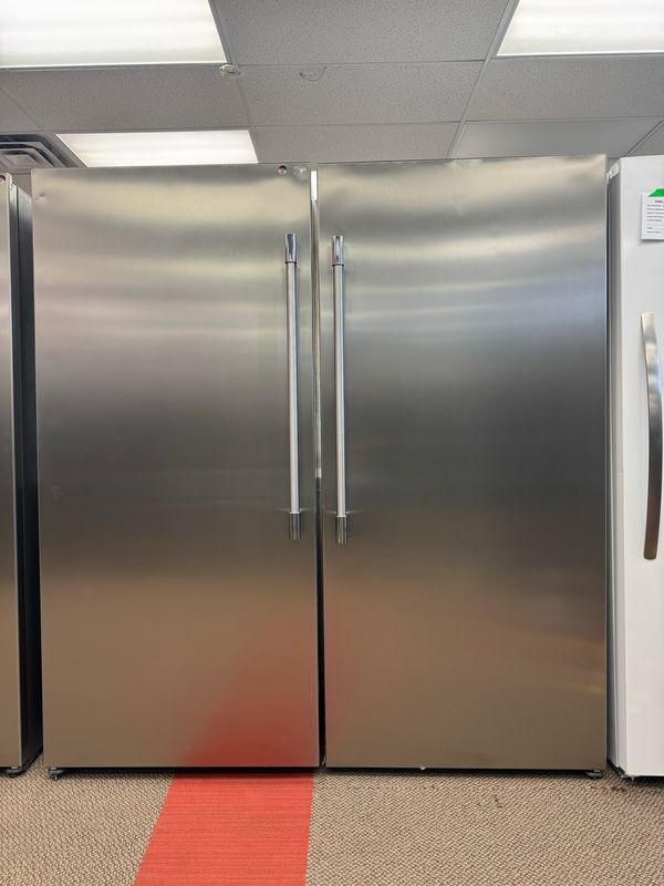 Open Box - Scratch & Dent Upright Freezer &  BRAND NEW (Floor Model) Fridge Set FPGU19F8WF