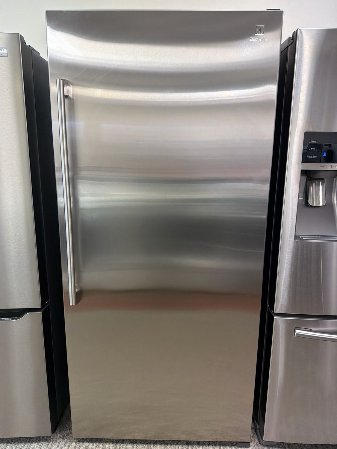 Refurbished Electrolux Only Fridge EI33AR80WS Refurbished Electrolux Only Fridge EI33AR80WS