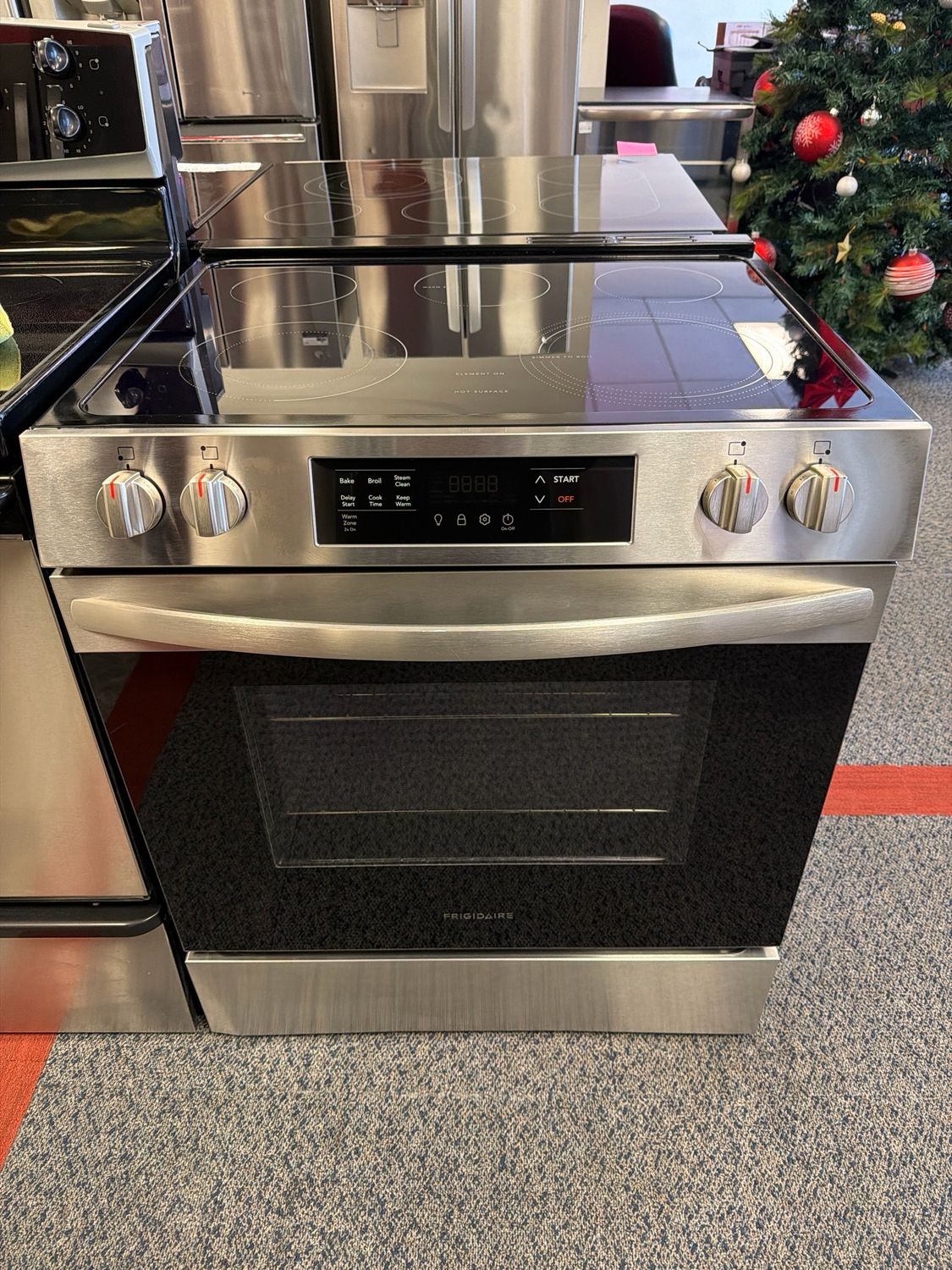 Refurbished Frigidaire Glass Top Stove FCFE306CAS Refurbished Frigidaire Glass Top Stove FCFE306CAS