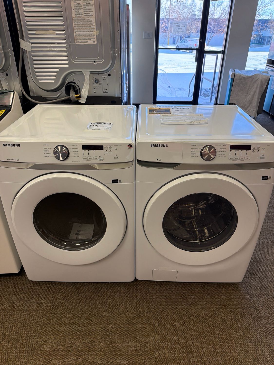 Open Box Samsung Washer&Dryer Set WF45T6000AW/DVE45T6005W