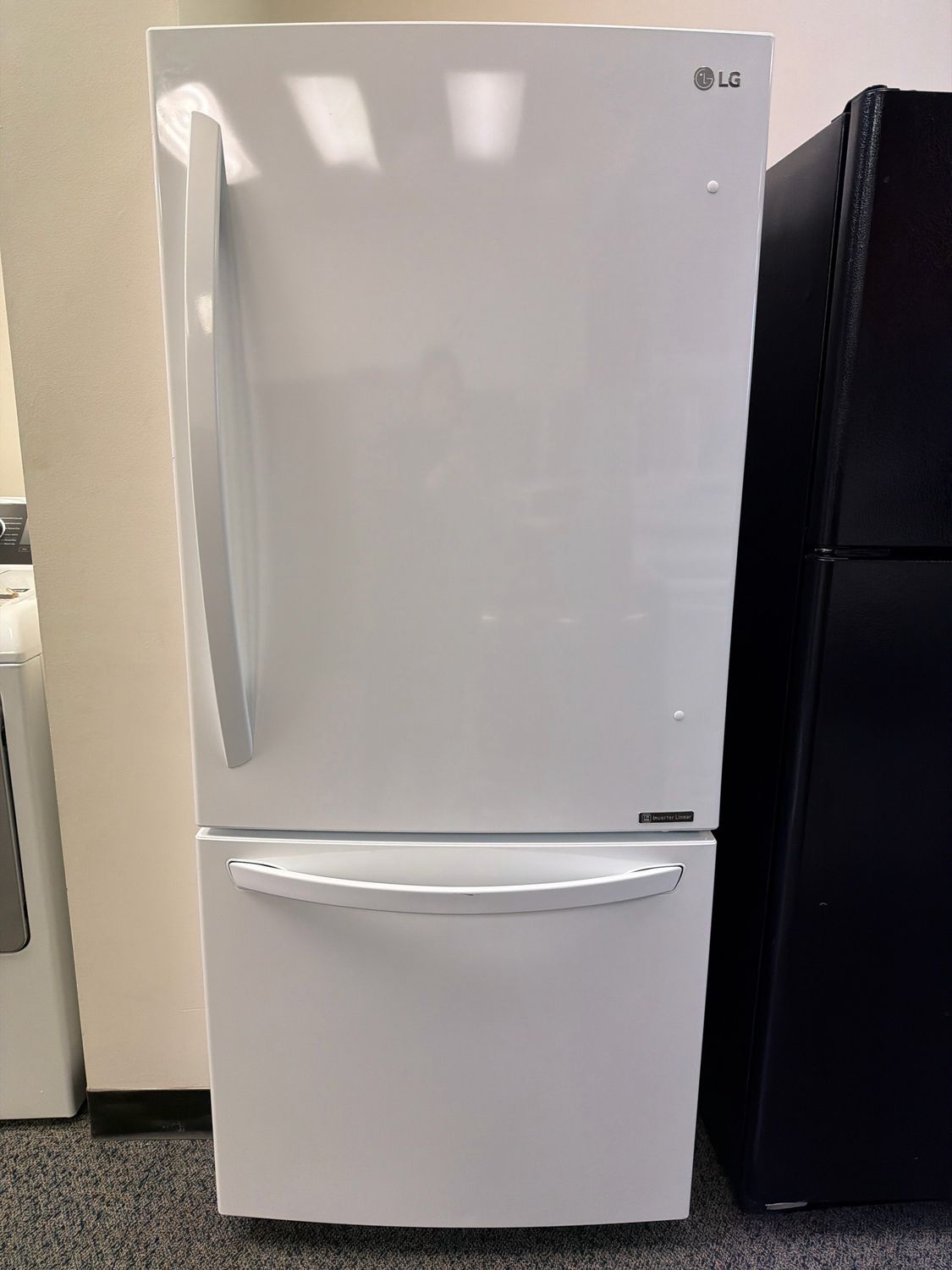 Refurbished LG 30” Fridge LDC22370SW/02 Refurbished LG 30” Fridge LDC22370SW/02