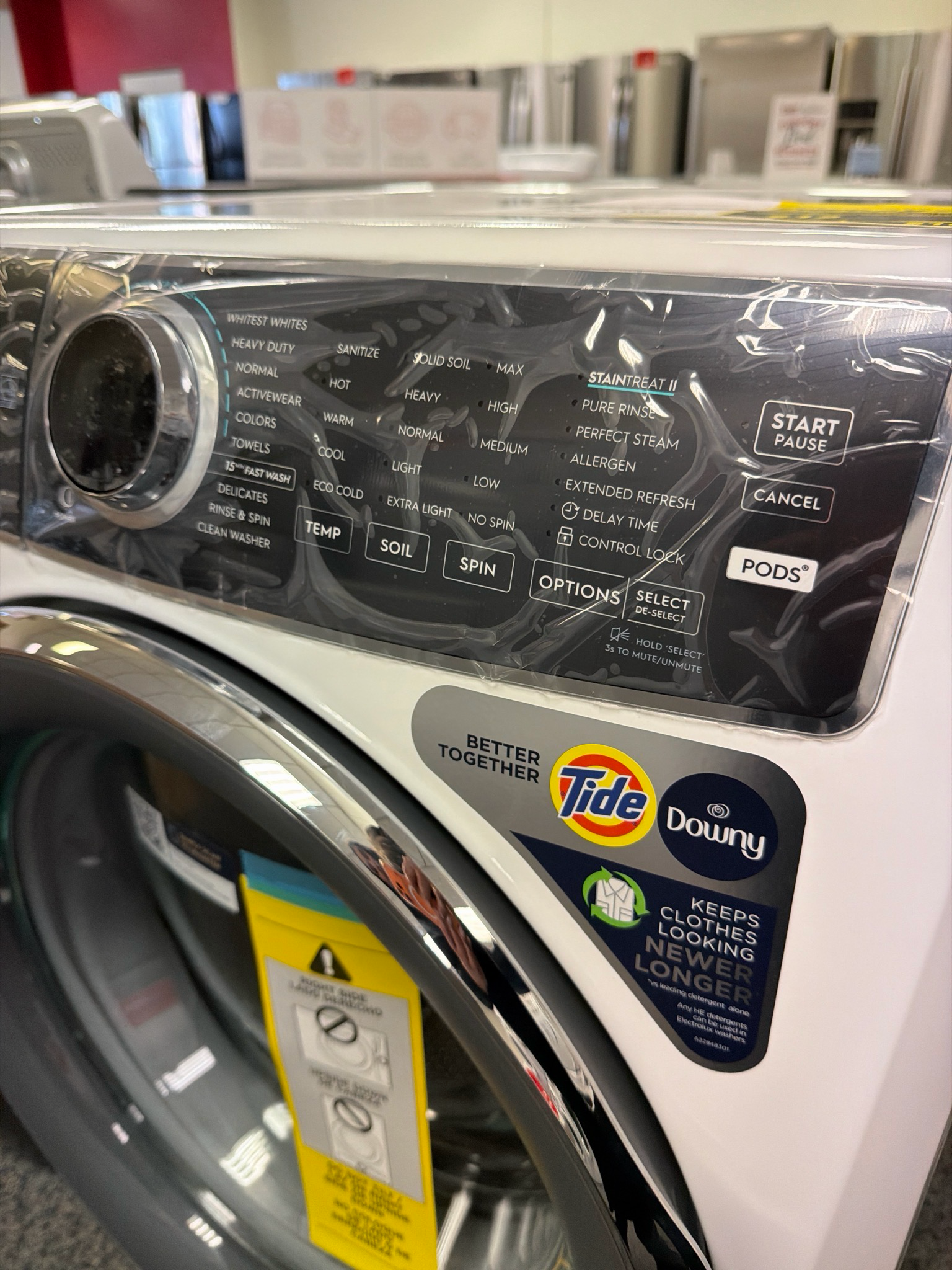 Open Box Electrolux Washer ELFW7537AW2