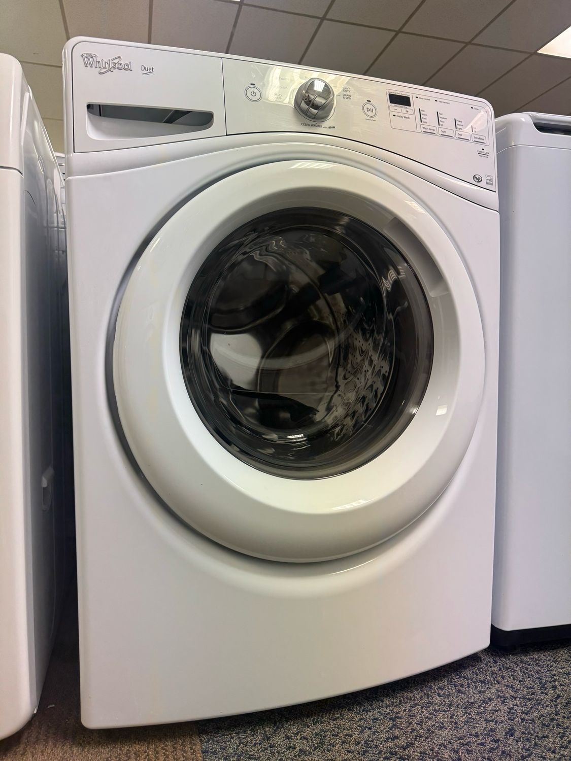 Whirlpool Front Load Washer WFW70HEBW