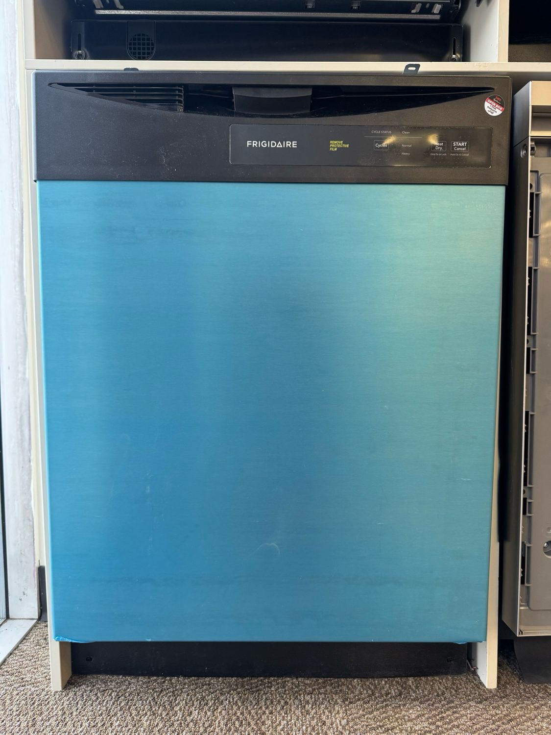 Open Box - Scratch & Dent Frigidaire 24” 62 dB Dishwasher FDPC4221AS