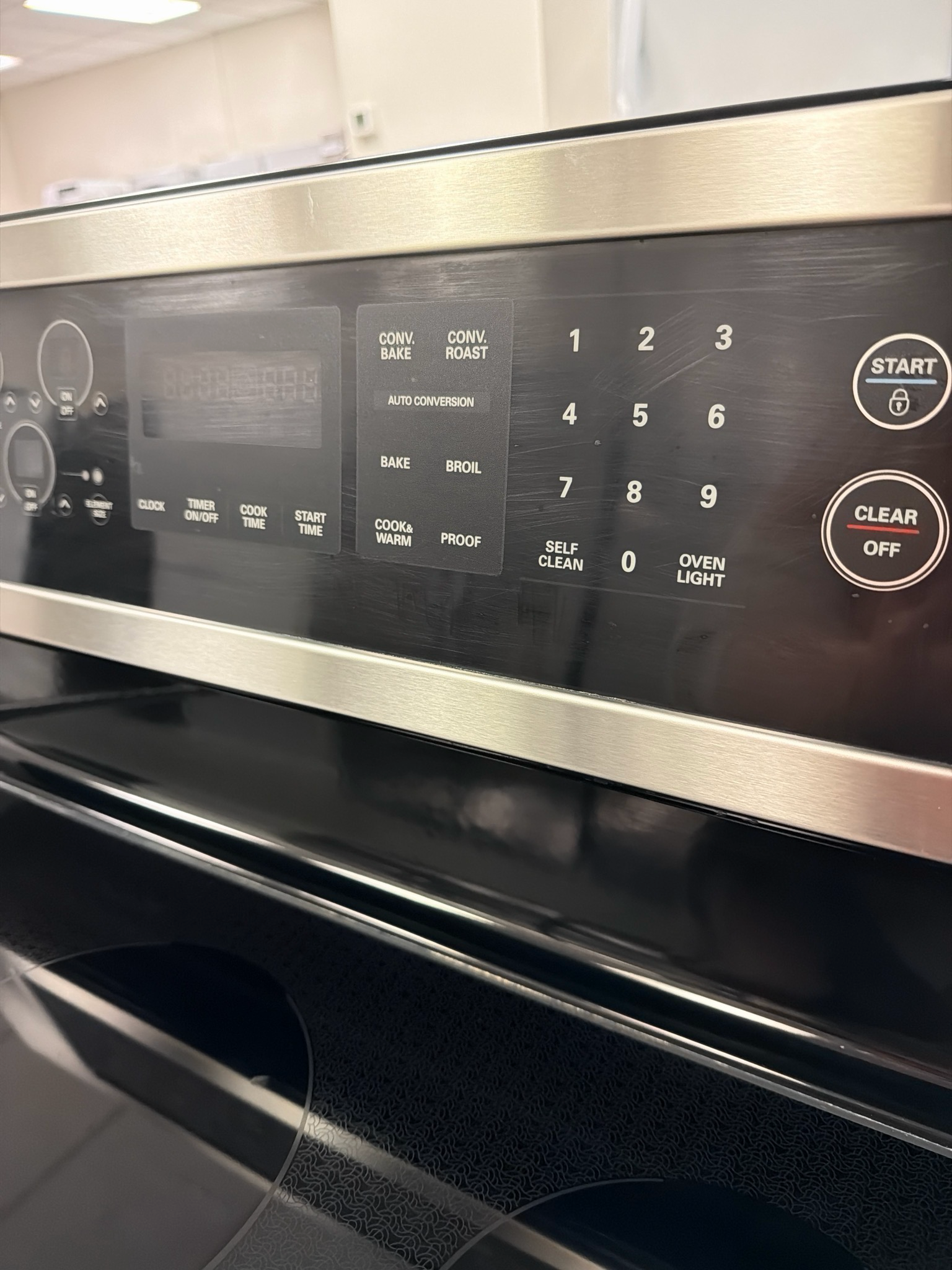 Refurbished Lg Glass Top Stove LSB5682SS