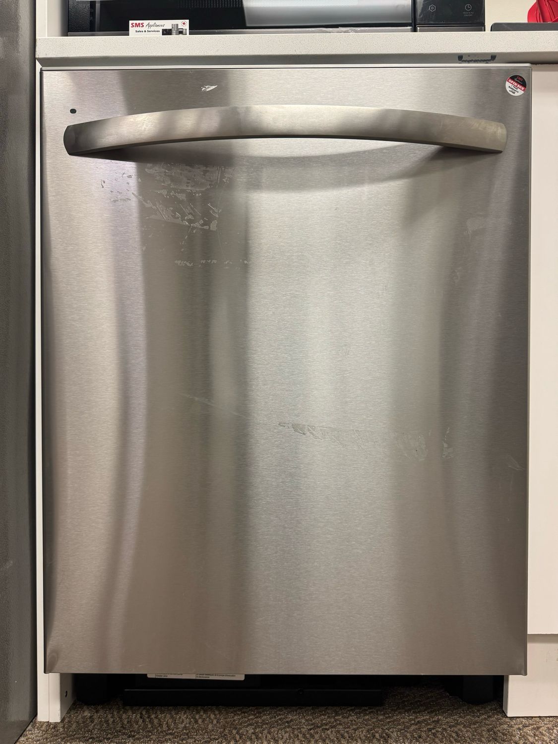 Open Box - Scratch & Dent Frigidaire 24” 49 db Dishwasher FDSH4502BF