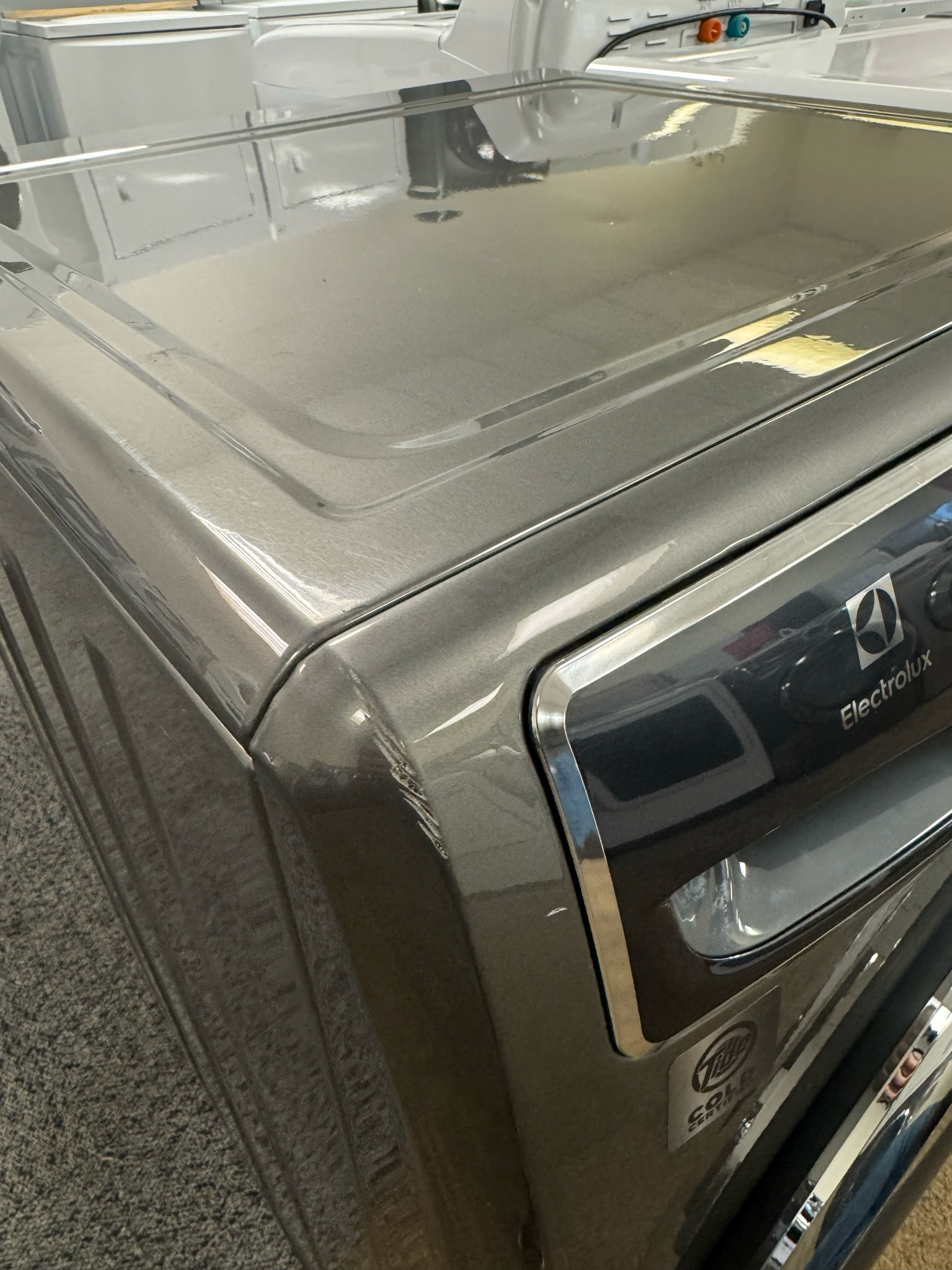 Open Box - Scratch & Dent Electrolux Front Load Washer ELFW7637AT