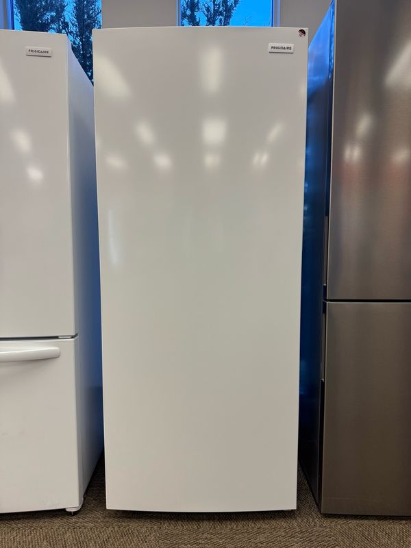 Open Box - Scratch & Dent Frigidaire Convertible Upright Fridge or Freezer 16 cu.ft FFUE1626AW