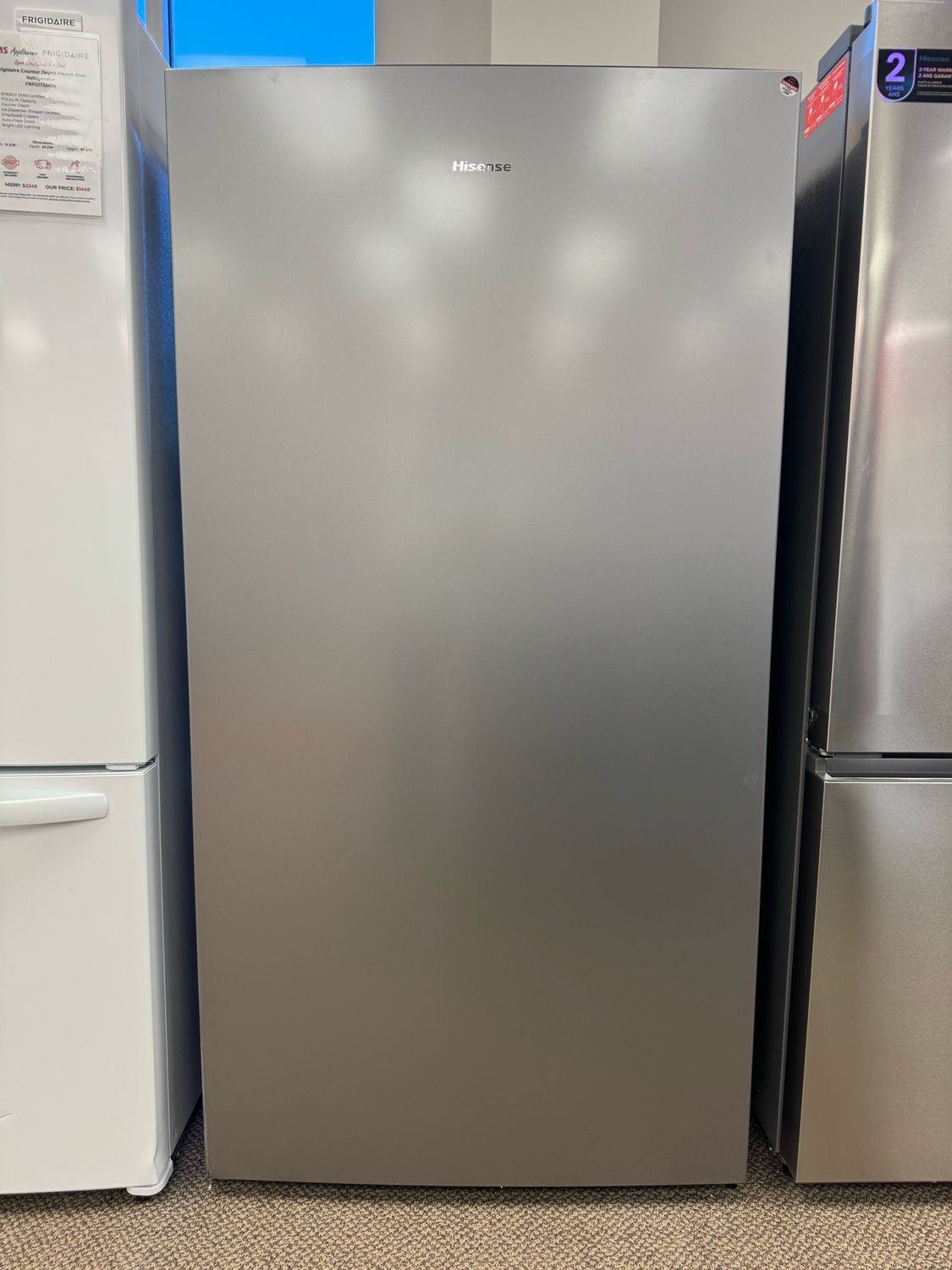 Open Box - Scratch & Dent Hisense Convertible Upright Fridge or Freezer 17 cu.ft HFU171N1AVE