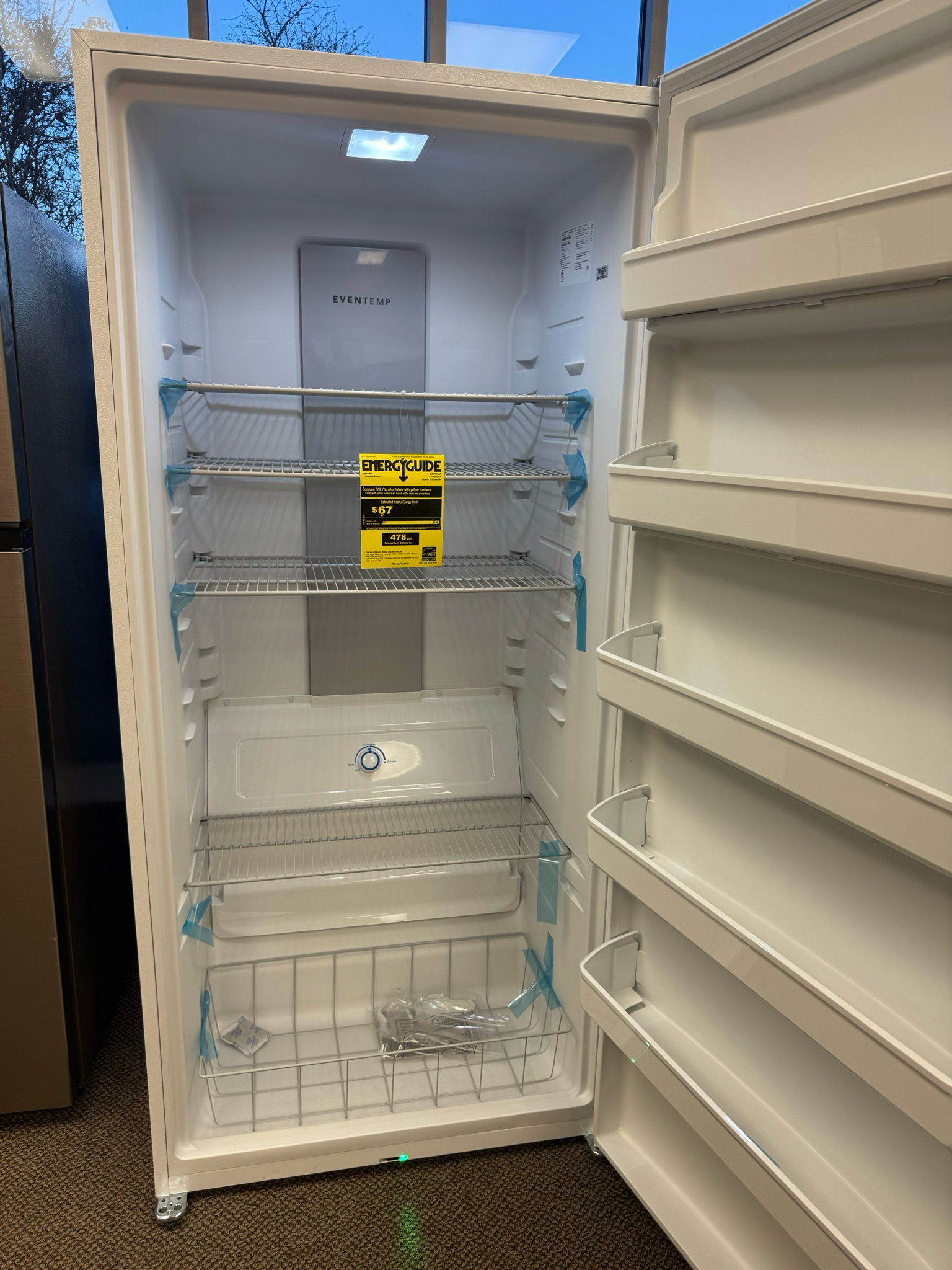 Open Box - Scratch & Dent Frigidaire Upright Freezer 20 cu.ft FFUE2022AW