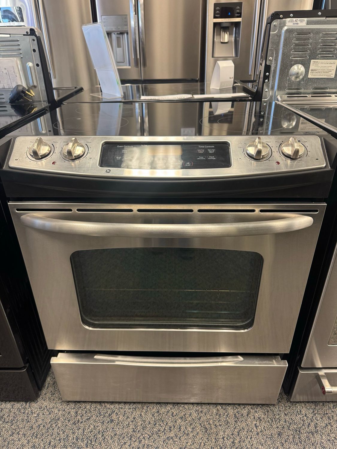 Refurbished GE Glass Top Stove JCSP42SN1SS