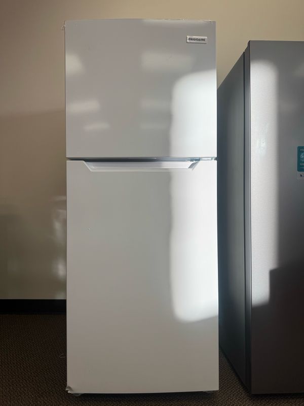 Open Box - Scratch & Dent Frigidaire 24” Top Mount Fridge FFET1222VW