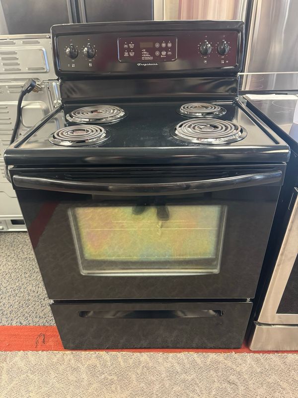 Refurbished Frigidaire Coil Top Stove CFEF358EB Refurbished Frigidaire Coil Top Stove CFEF358EB