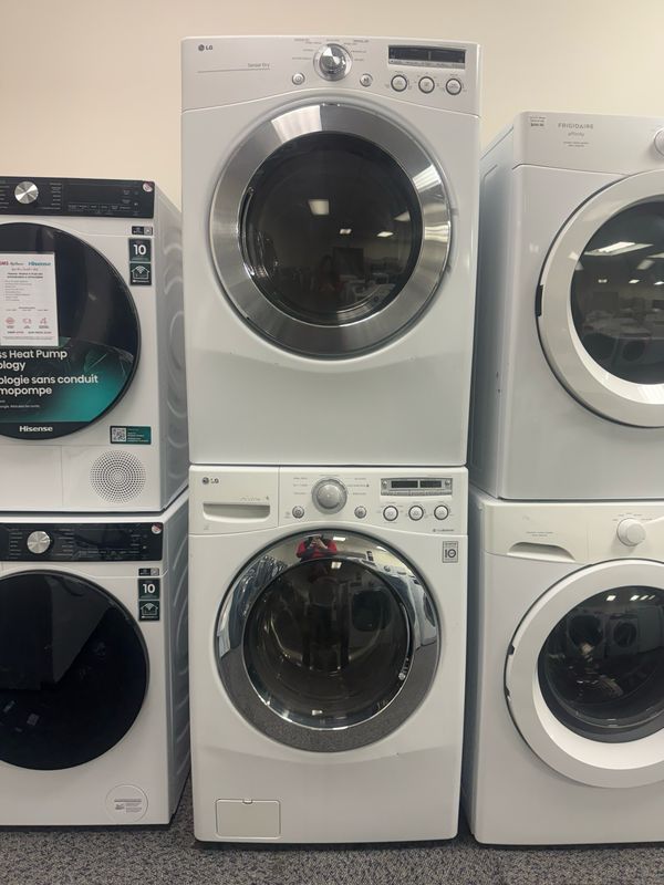 Refurbished LG Washer & Dryer Set DLE2150W/WM2150HW Refurbished LG Washer & Dryer Set DLE2150W/WM2150HW