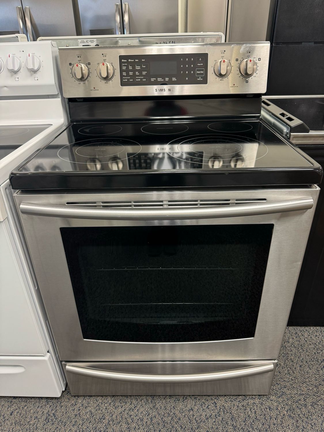 Refurbished Samsung Glass Top Stove NE597R0ABSR/Ac
