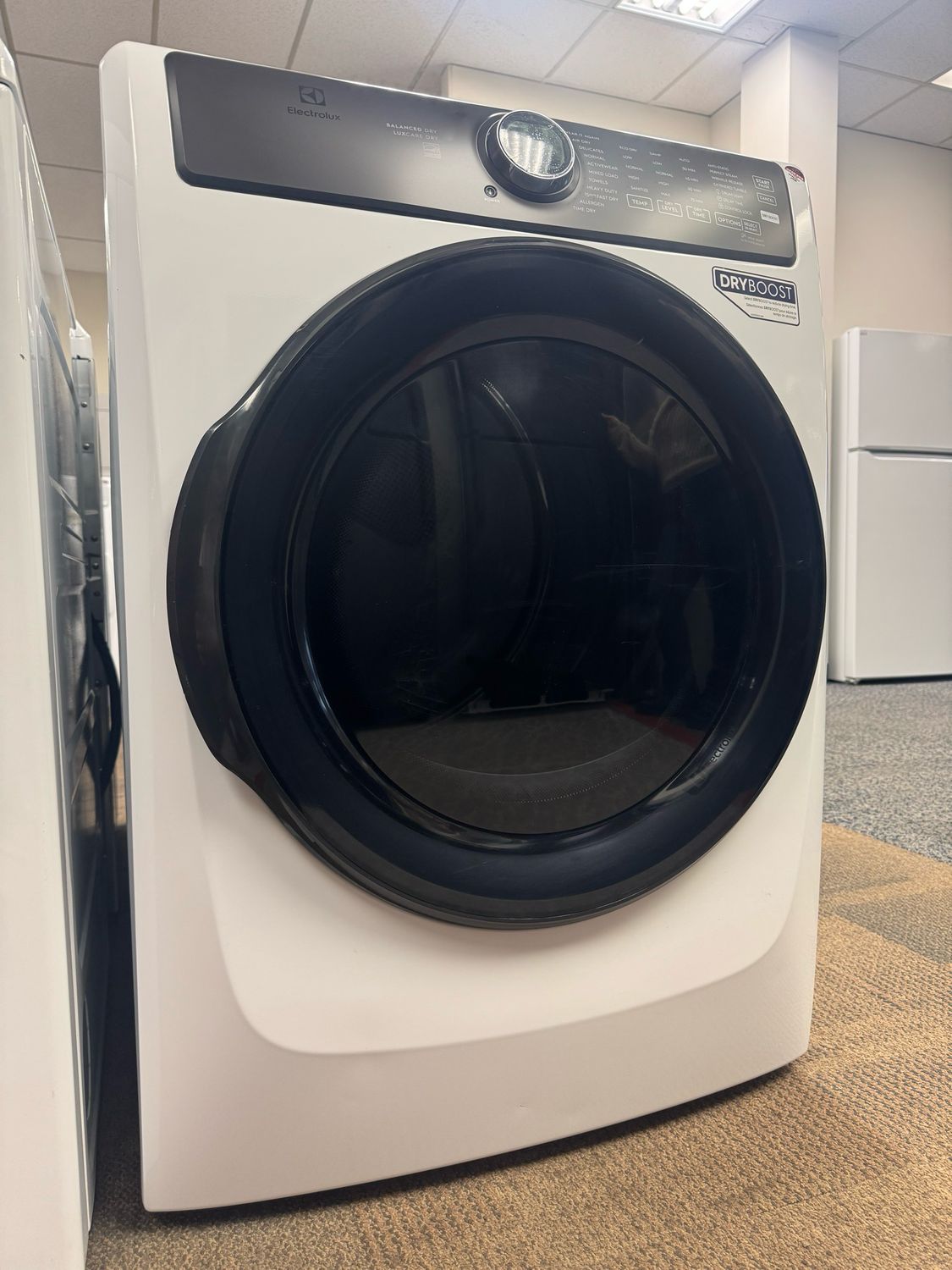 Open Box Electrolux Dryer ELFE773CMW