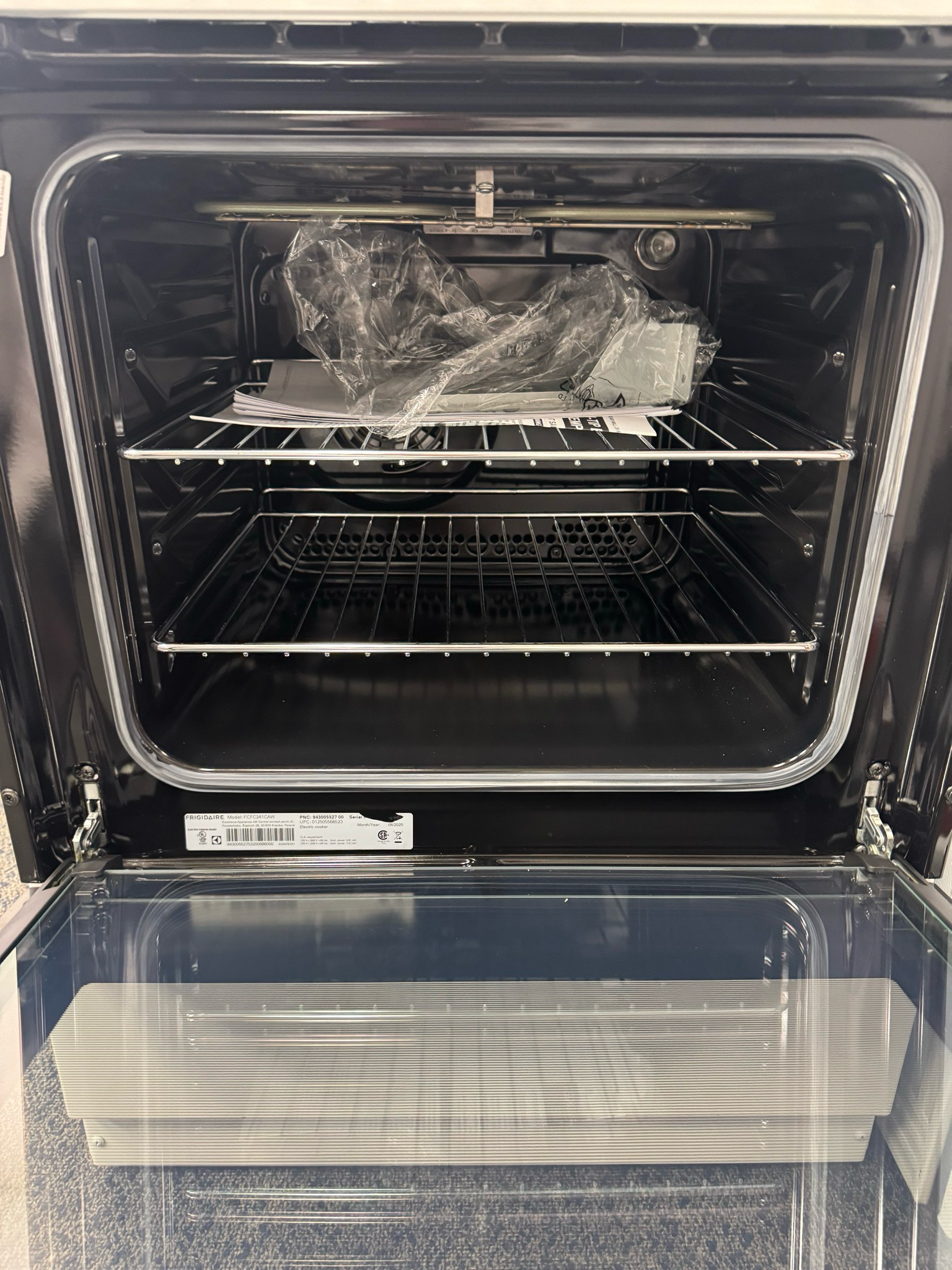 Open Box Frigidaire 24” Coil Top Stove FCFC241CAW