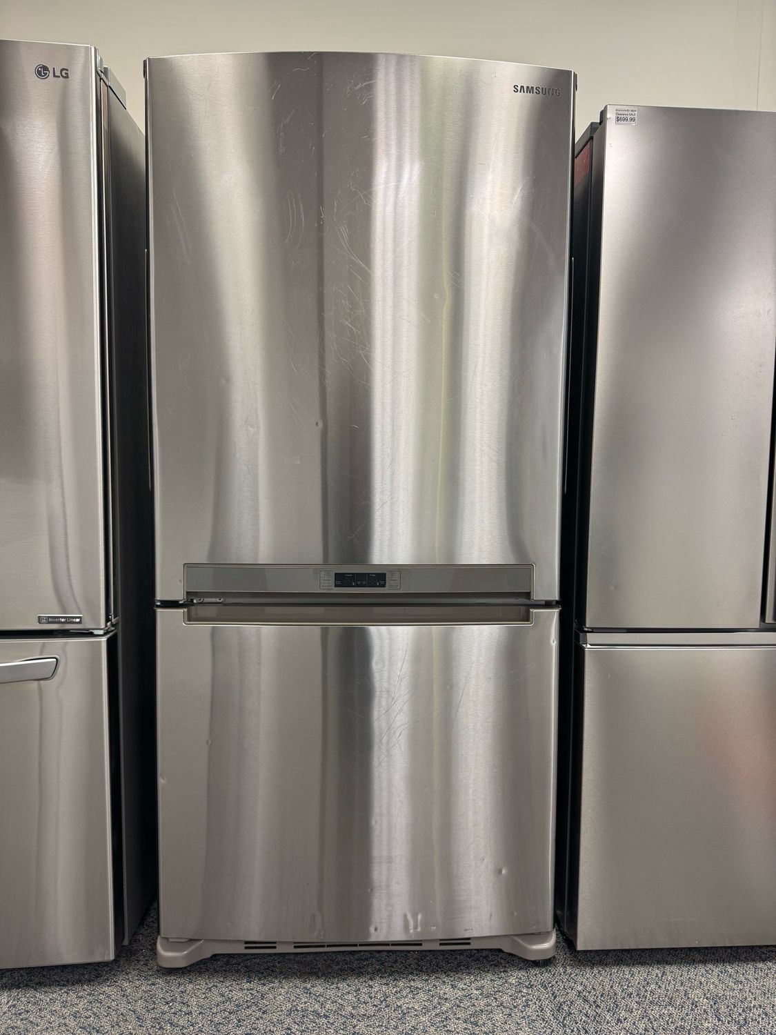 Refurbished Samsung 32” Bottom Mount Fridge RB194ACRS