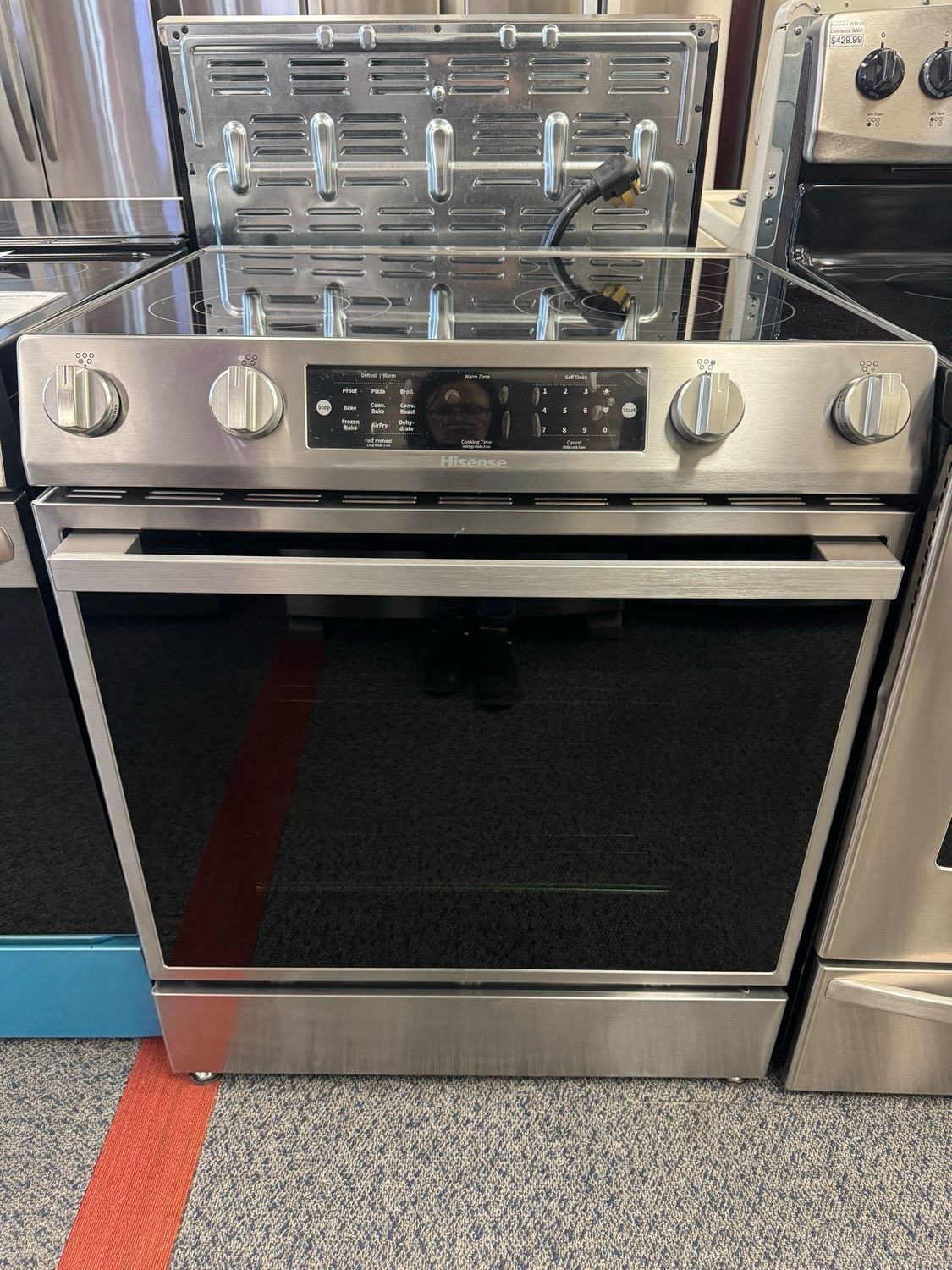 Open Box Hisense Glass Top Stove HFE3501CPS