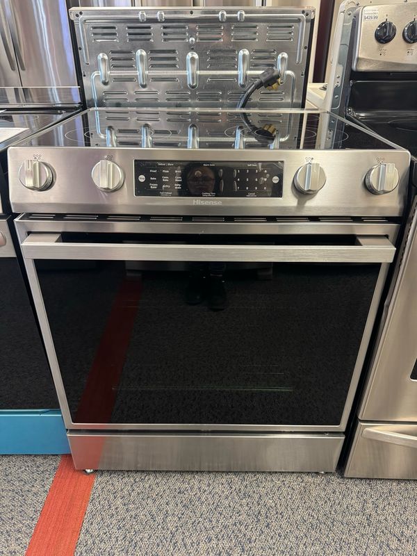 Open Box Hisense Glass Top Stove HFE3501CPS