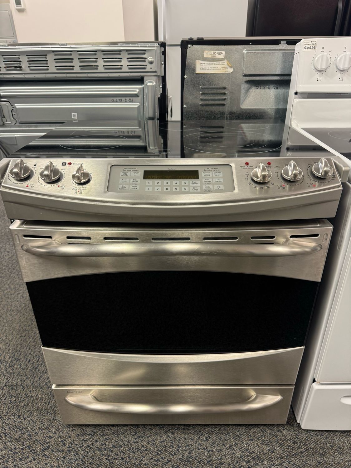Refurbished GE Glass Top Stove PCS968SR1SS