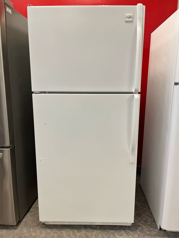Inglis 30” Top Mount Fridge IMT186302