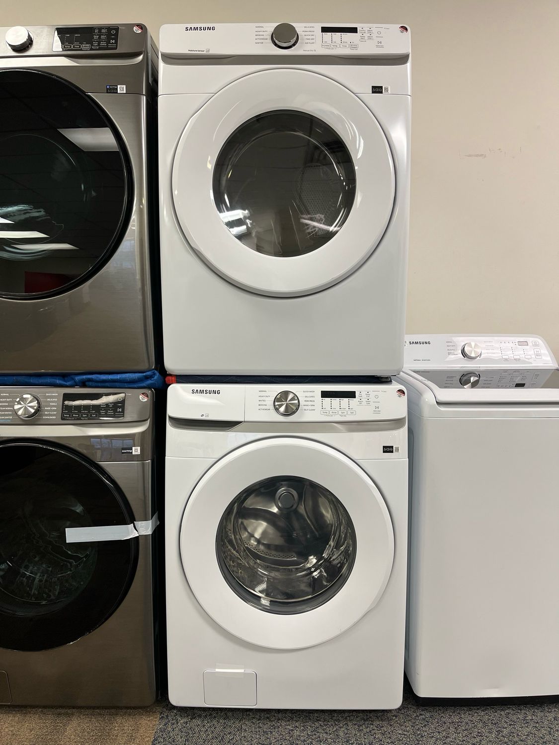 Open Box Samsung Washer & Dryer Set WF45T6000AW/DLE45T6005W Open Box Samsung Washer & Dryer Set WF45T6000AW/DLE45T6005W