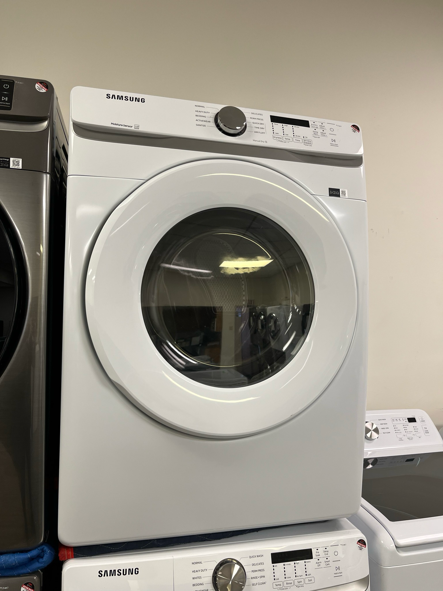 Open Box Samsung Washer & Dryer Set WF45T6000AW/DLE45T6005W