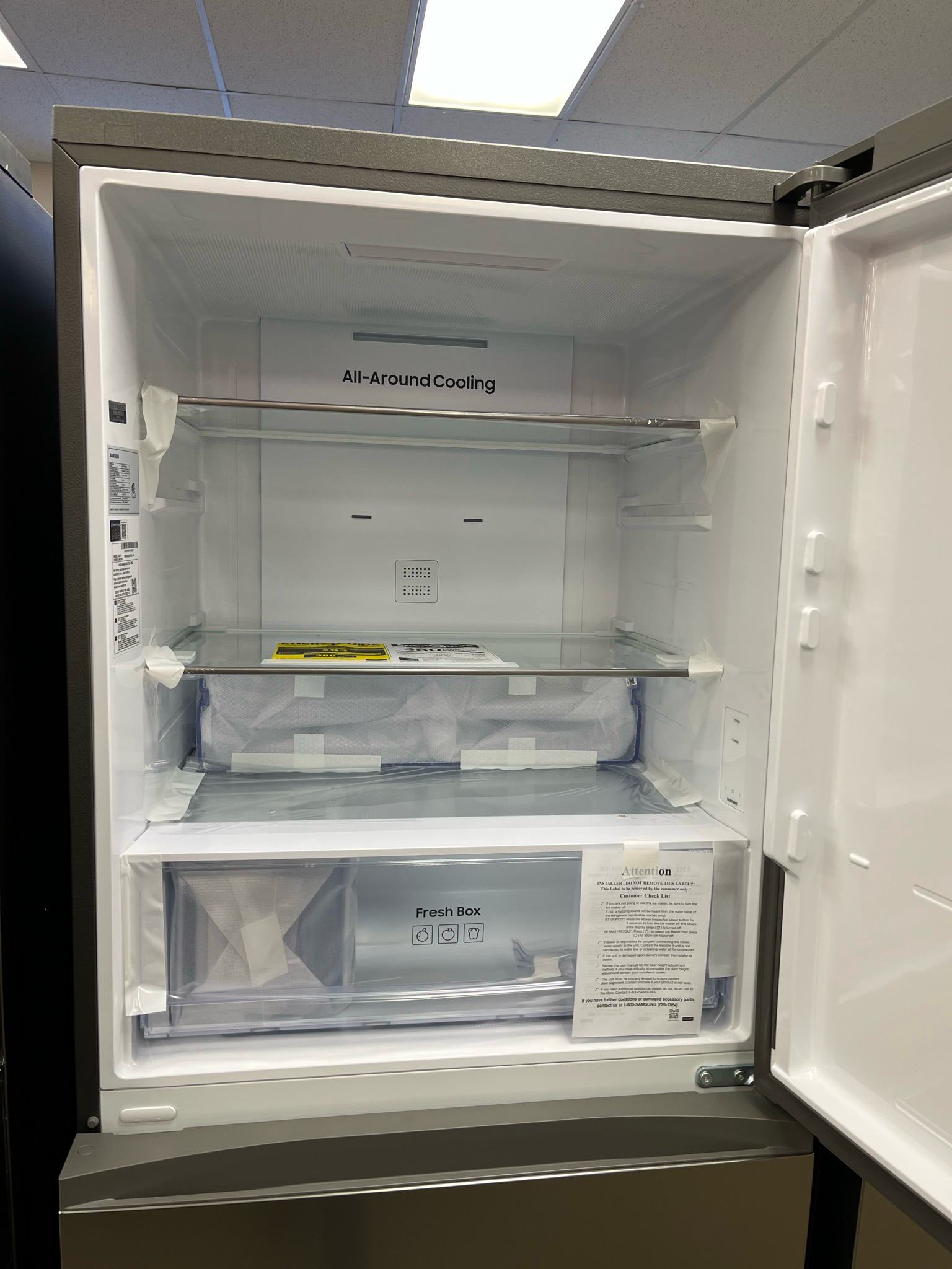 Open Box Samsung 30” Bottom Mount Fridge RB16DG6000SL