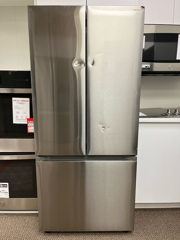 Open Box Samsung 30” French Door Fridge RF22A4111SR