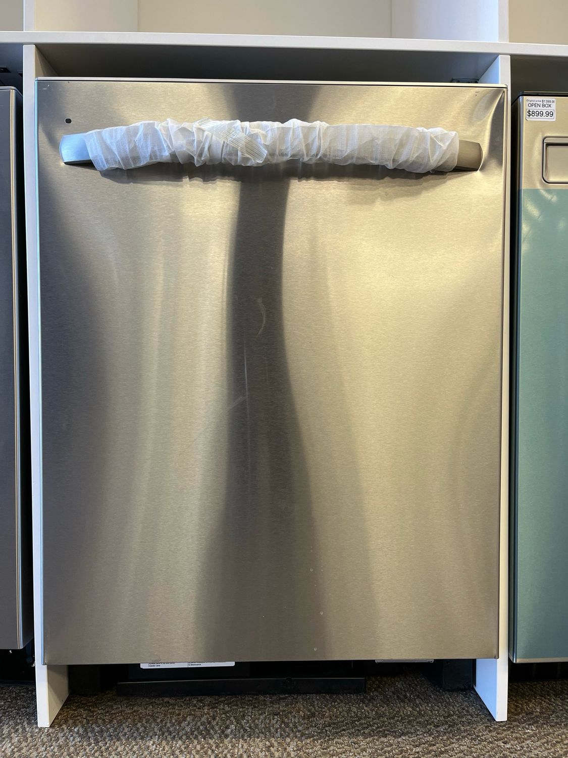 Open Box Frigidaire 24” Dishwasher FDSH4502BF