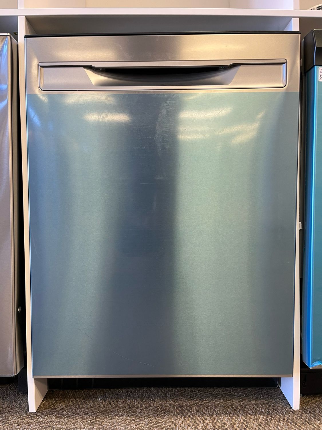 Open Box Frigidaire Gallery 24” Dishwasher GDSP4715AF