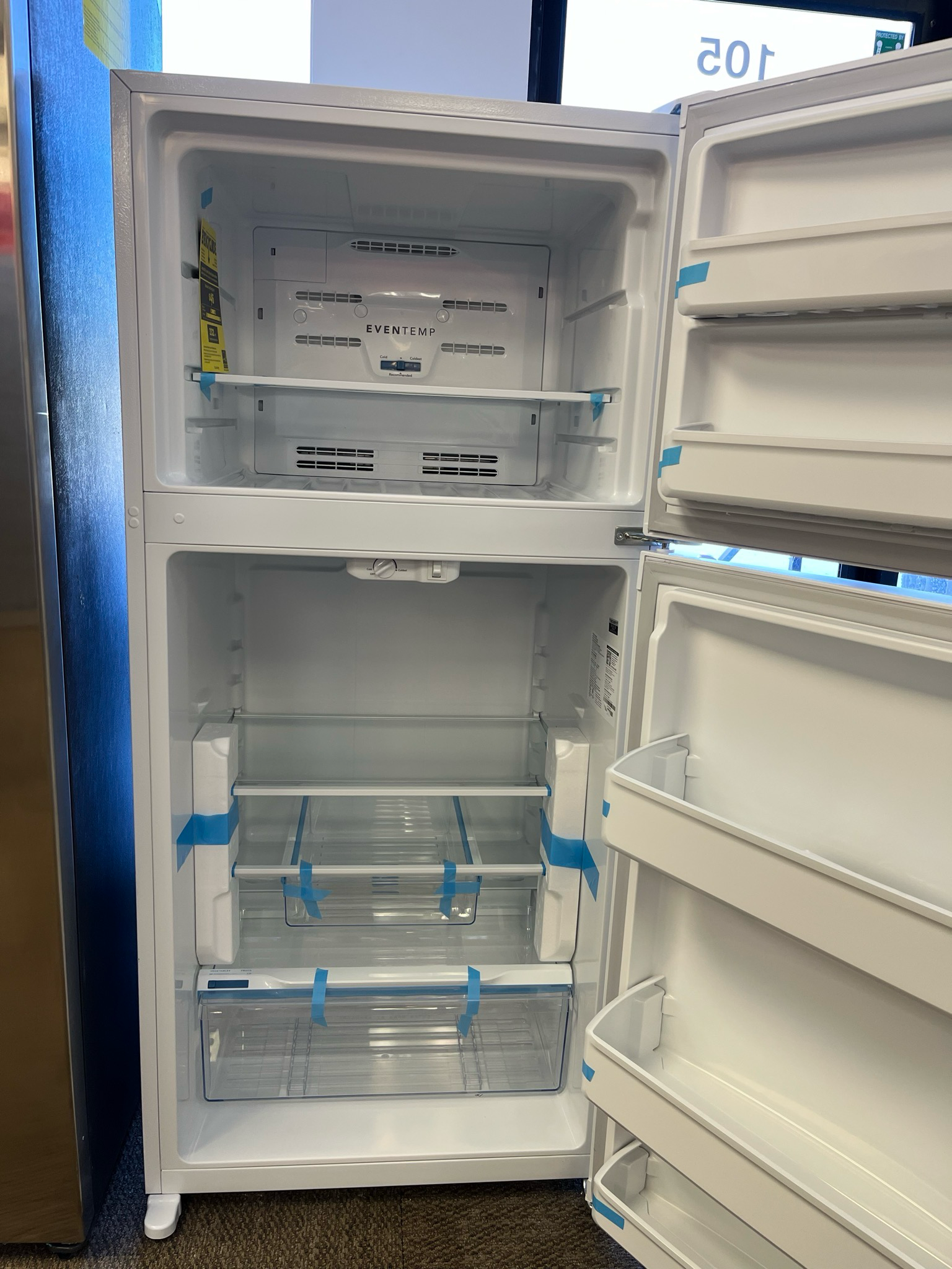 Open Box Frigidaire 28” Top Mount Fridge FFHT1425VW