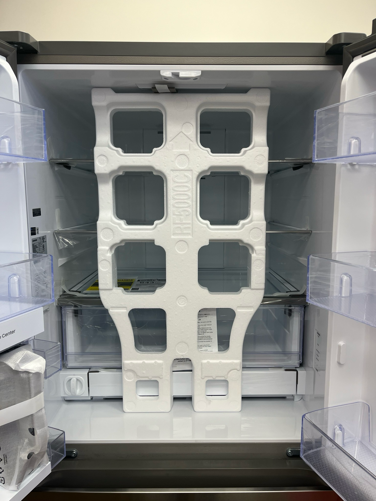 Open Box Samsung 36” French Door Fridge RF25C5551SR