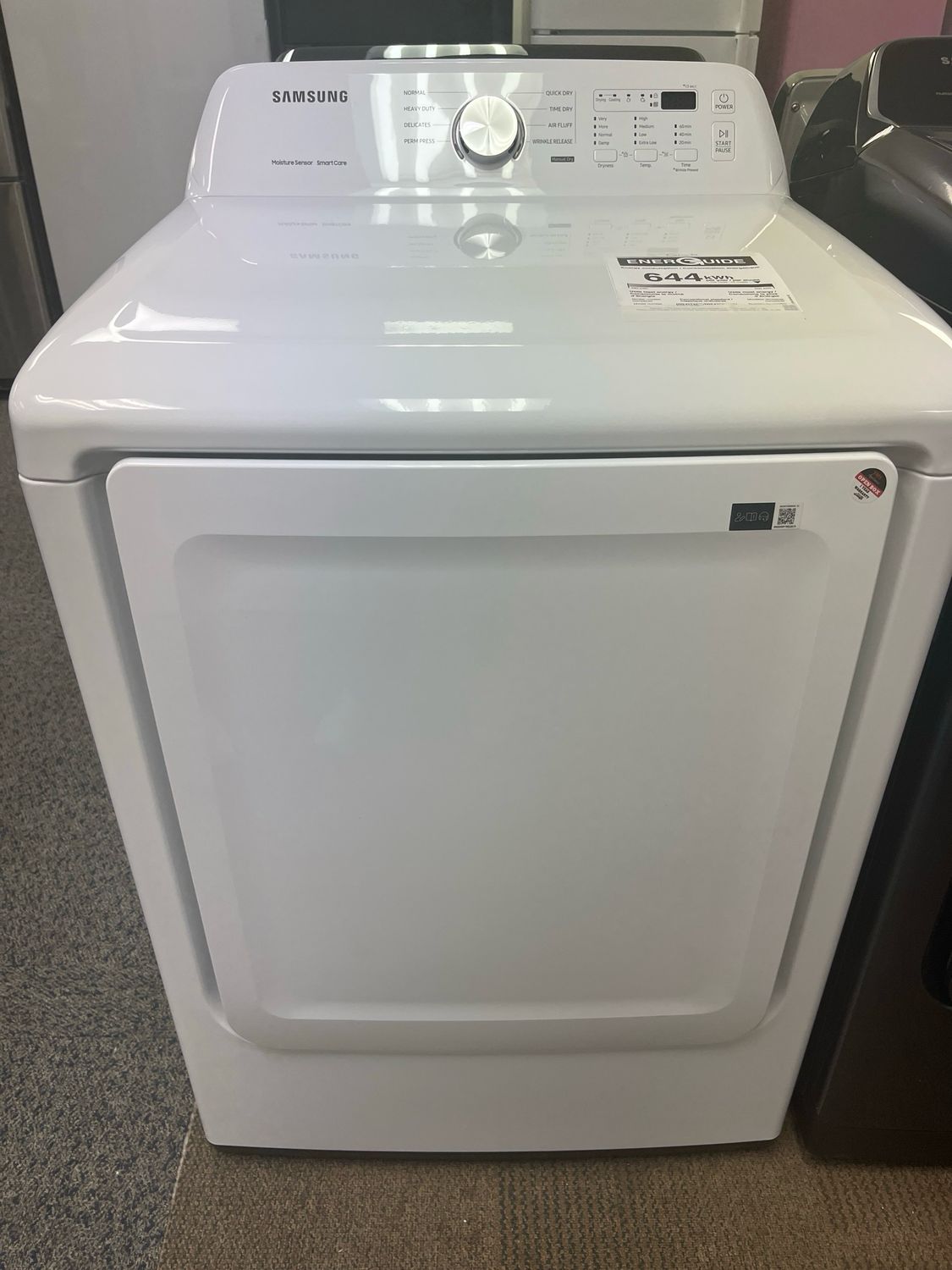 Open Box - Scratch & Dent Samsung Electric Dryer DVE45T3200W