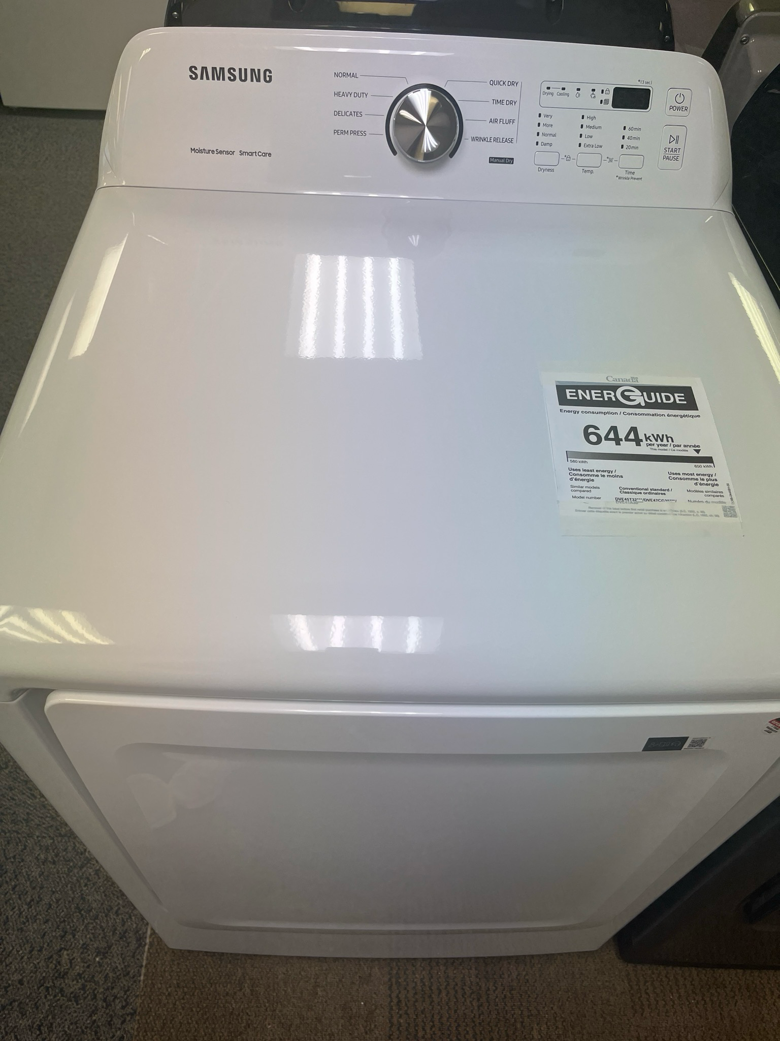 Open Box - Scratch & Dent Samsung Electric Dryer DVE45T3200W