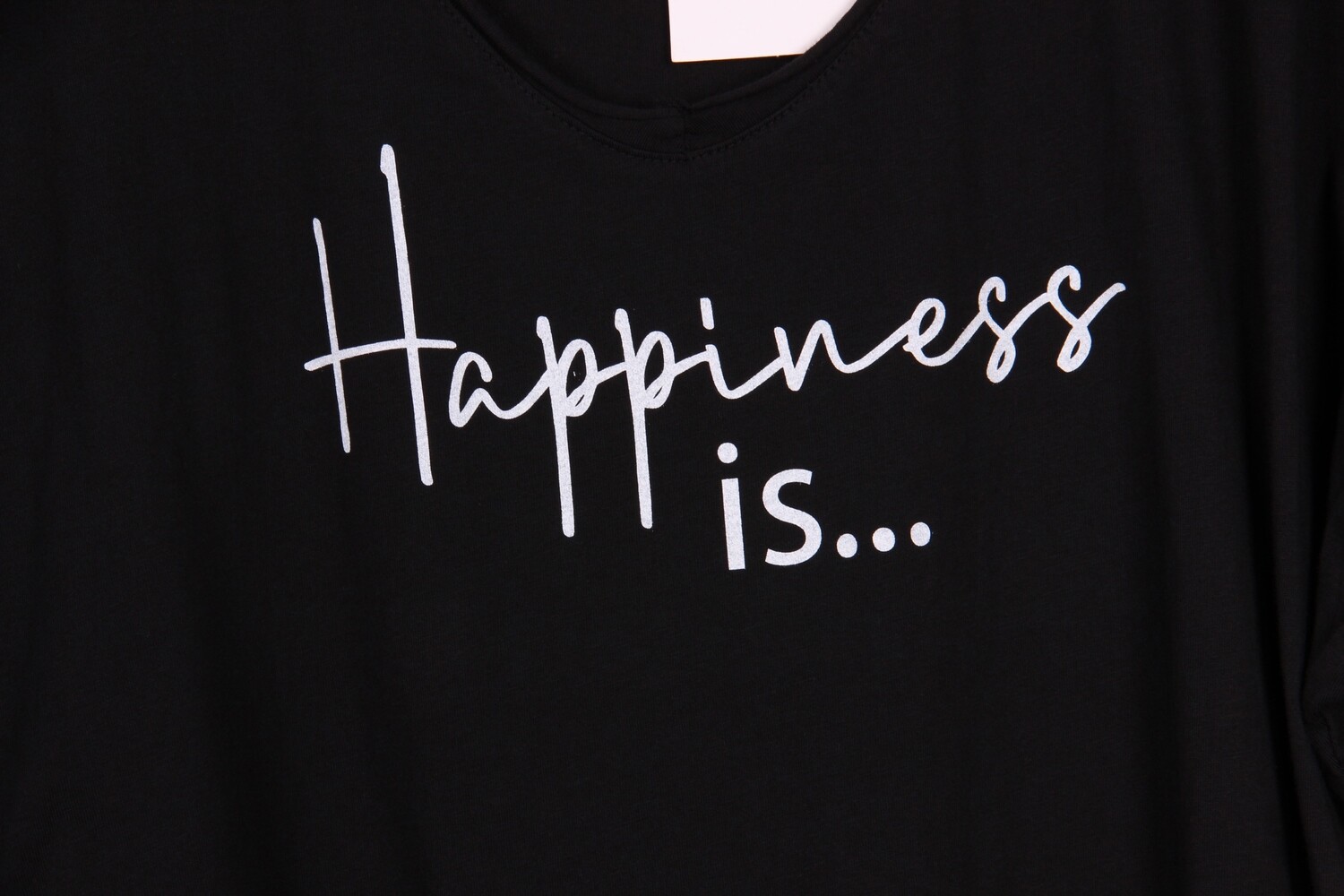 Camiseta &quot;Happiness is ...&quot;