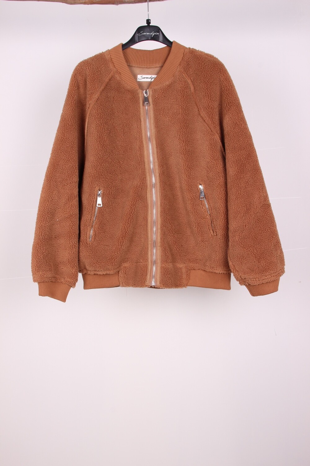 Cazadora bomber.