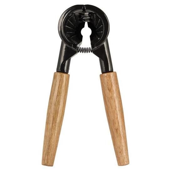 NUTCRACKER