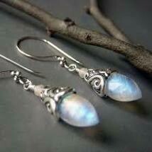 Vintage Jewelery