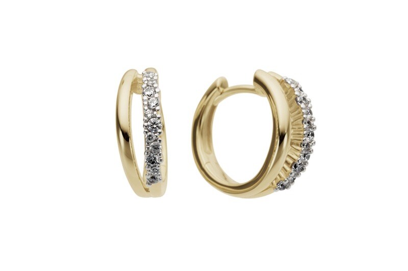 Boucles d&#39;oreilles or et diamants