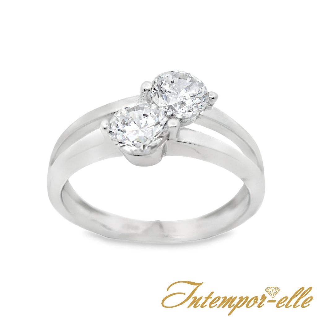 Bague or 18 carats et zirconium