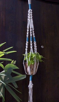 Sabu plant hanger