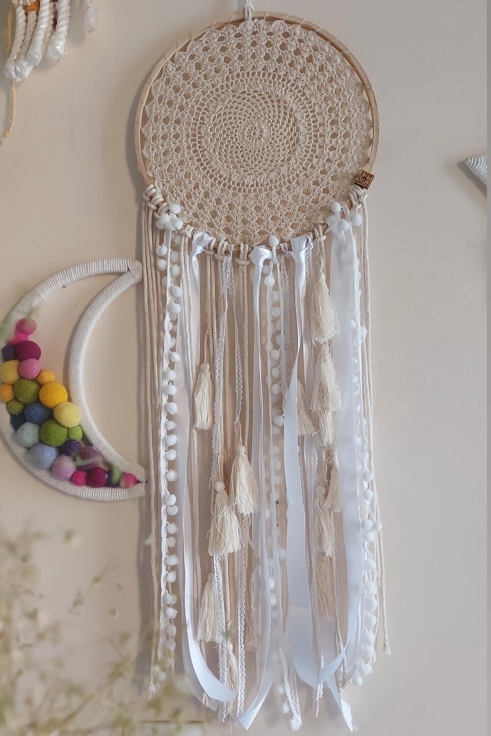Boho Dreamcatcher (white + Cream)
