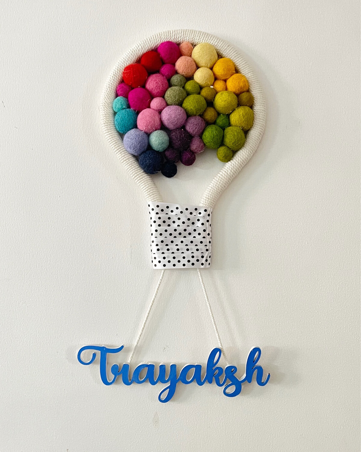 Personalised Kids Nameplate - Parachute balloon