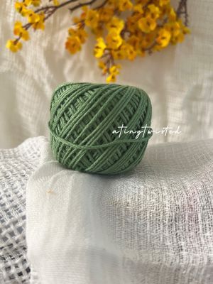 0.5mm Thread - Basil Green